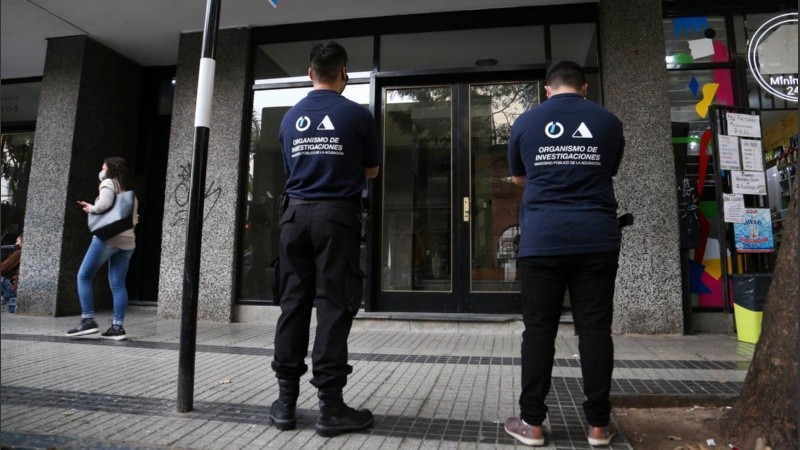 (Foto: Alan García) El contador allanado el viernes tiene oficinas en Paraguay 824.