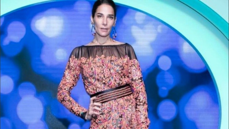 Con la conducción de Juana Viale, 