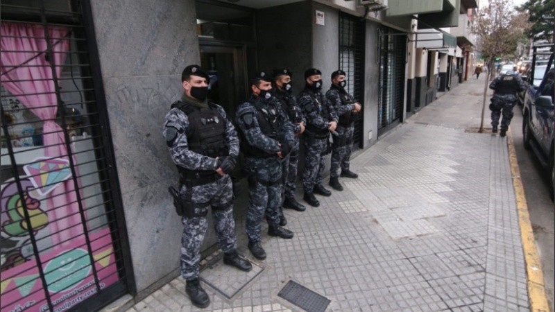 Mitre al 1600, uno de los lugares allanados en Rosario.