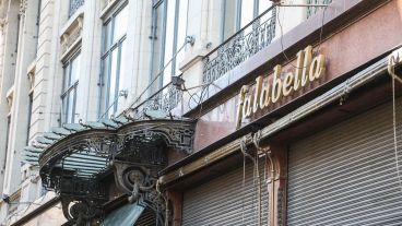 La salida de Falabella encendió las alarmas sobre el futuro del centro rosarino