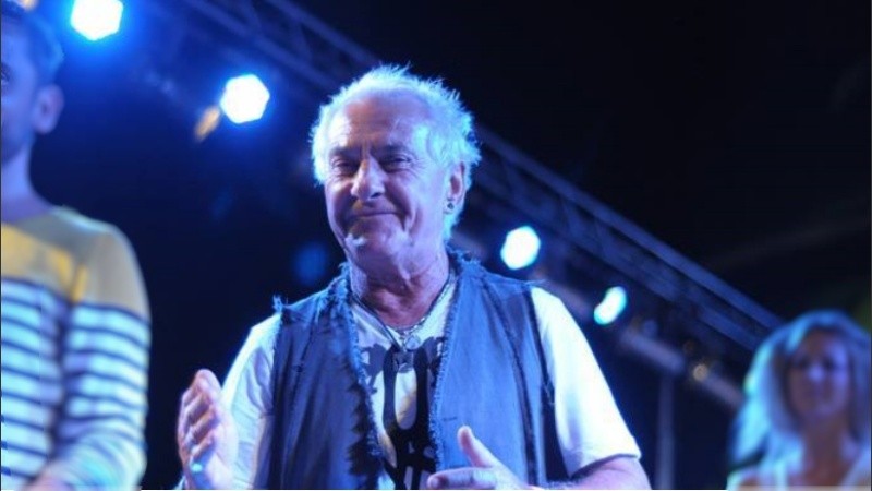 El reconocido peluquero tenía 74 años y había padecido coronavirus.