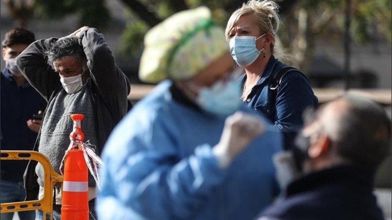 Los testeos se realizan en todo el país.