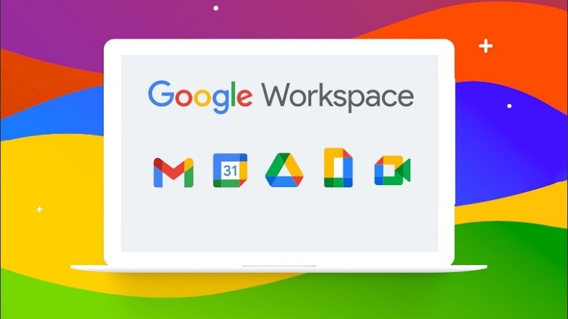 Se incluyen herramientas como la mención de otros usuarios y presentaciones en videollamadas.