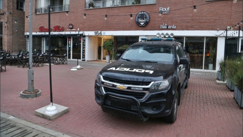 Encontraron éxtasis en el departamento del principal sospechoso.