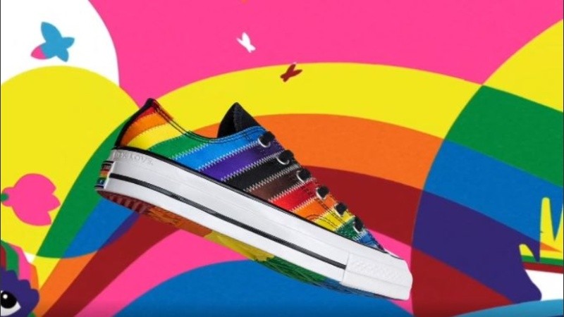 Distintas firmas manifiestan su apoyo a la comunidad LGBT con colecciones exclusivas