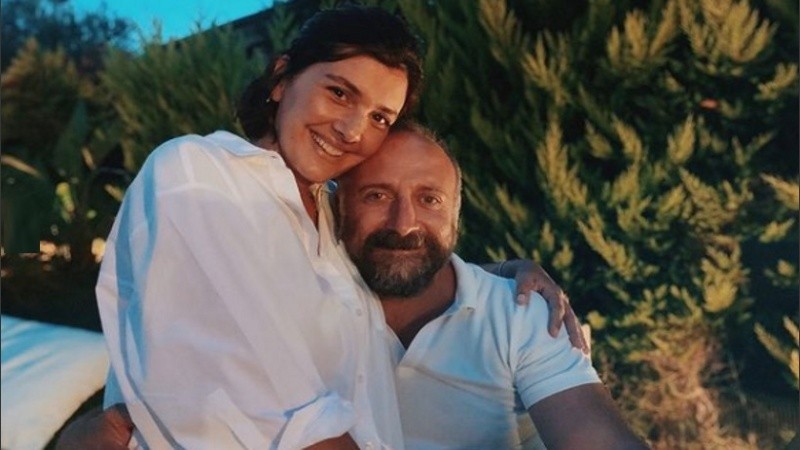 Bergüzar Korel y Halit Ergenç se conocieron durante el rodaje de 