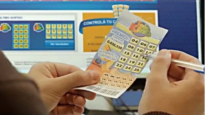 Los números que le cambiaron la vida al albañil fueron el 01, 02, 03, 05, 08, 09, 10, 15, 16, 17, 18, 19, 20, 22 y 25.