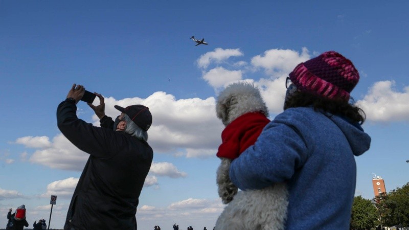 Las pruebas aéreas para el Día de la Bandera en Rosario.