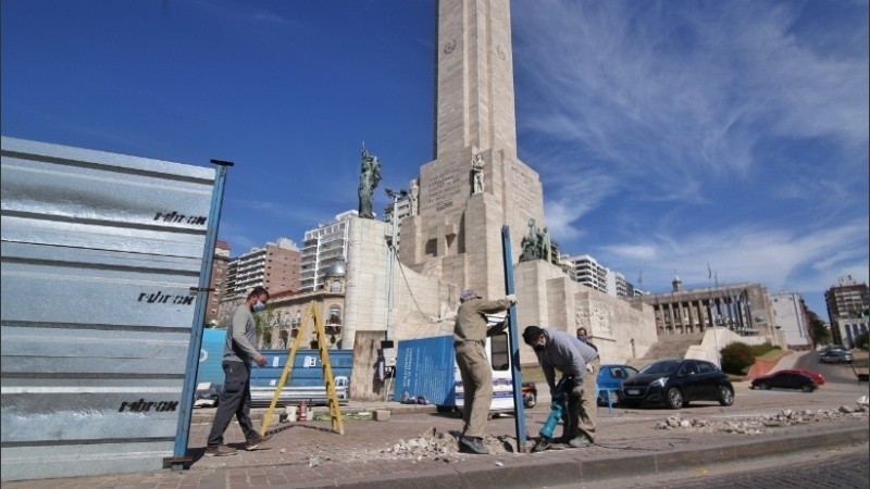 Las obras en el Monumento a la Bandera de nunca acabar