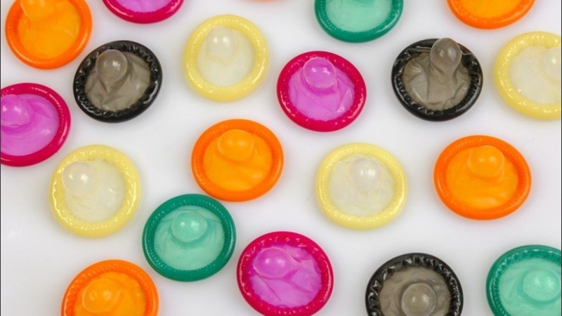 La distribución de preservativos es habitual en este tipo de eventos.