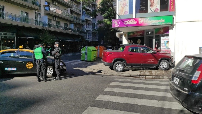 Las clientas de la peluquería estaban en el primer piso.