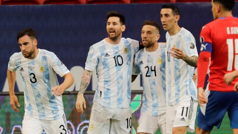El equipo de Scaloni sigue invicto tras dos victorias y un empate y está clasificado.