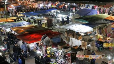 La Salada ya es la feria más grande de América del Sur. Y también enfrenta graves denuncias