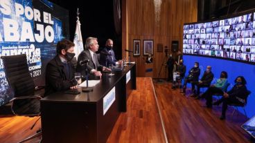 El presidente participó, por videoconferencia, del Congreso Nacional Bancario.
