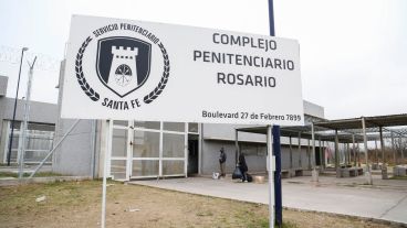 La cárcel rosarina en la que se produjo el importante brote y el fallecimiento de una interna.