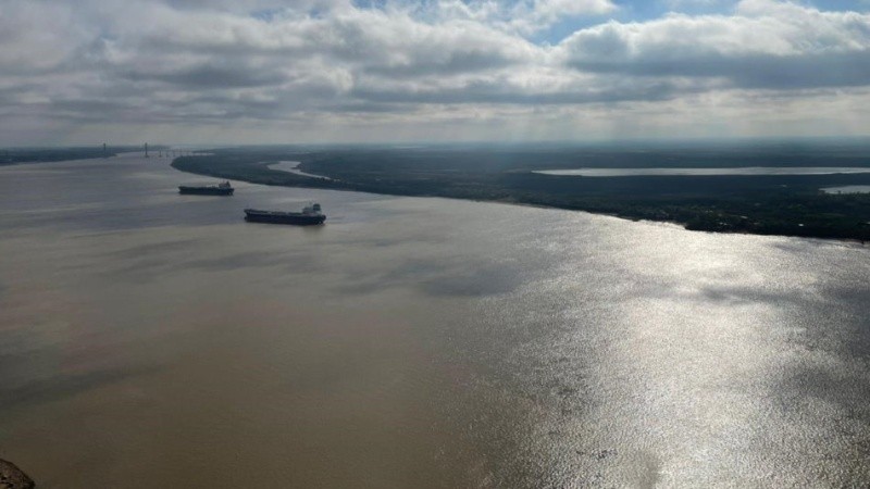 La profundidad del canal del río Paraná es otro tema que preocupa a los puertos.