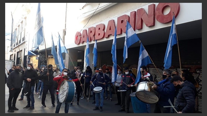 La marcha de este viernes será en Corrientes y Córdoba.