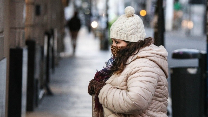 El frío se mantendrá en la región al menos hasta el miércoles.