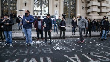 La protesta de gastronómicos en Gobernación.