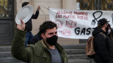 La protesta de gastronómicos en Gobernación.