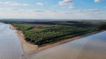 La Isla de los Mástiles está al norte de Rosario y es parte de Santa Fe.