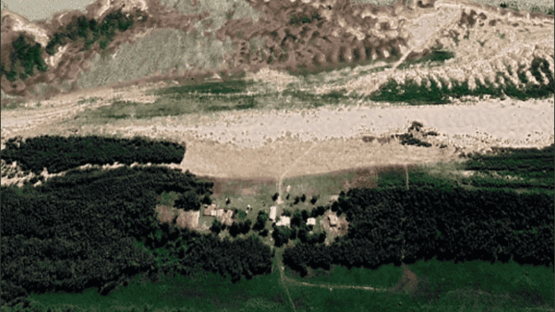 Diciembre de 2020: una de las imágenes del avance sobre las islas santafesinas.