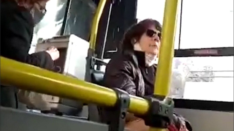 La mujer protagonista de varias agresiones racistas