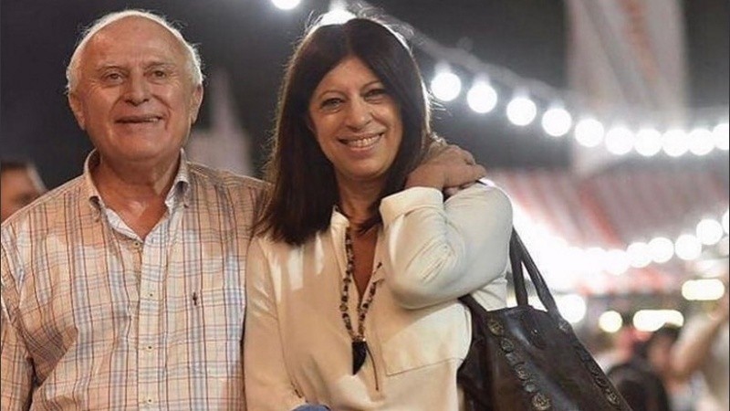 Lifschitz y su compañera Clara García
