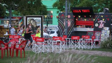 Los gastronómicos podrán extender su horario hasta las 21 en la semana y las 23 los viernes y sábado.