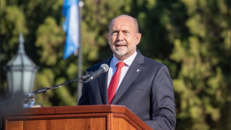 Perotti encabezó el acto del 9 de julio en Rafaela. 