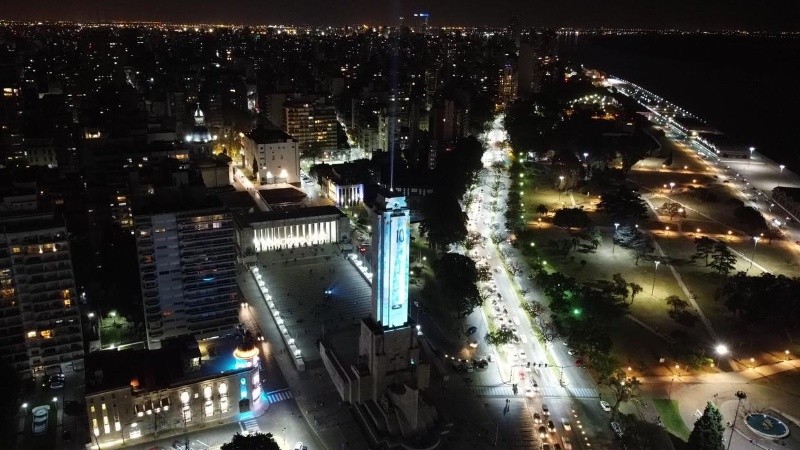 Las imágenes espectaculares del Monumento intervenido.