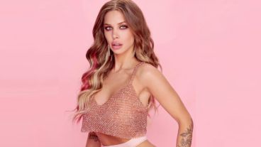 La modelo, cantante y experta en criptomonedas Romina Malaspina.