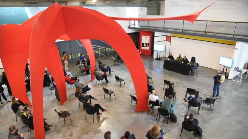 El intendente y el secretario de Cultura presentaron las actividades culturales.