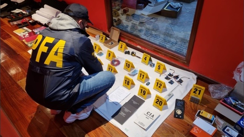 Todos los elementos secuestrados en los allanamientos al Rey de la efedrina.