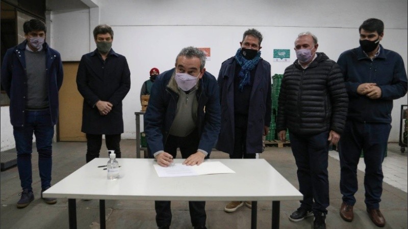 Ya recuperaron 403.031 kilos de mercadería, que benefician a 314 organizaciones sociales de la ciudad.