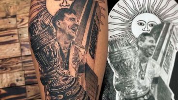 El tatoo de Leo con el dibujo de muestra.