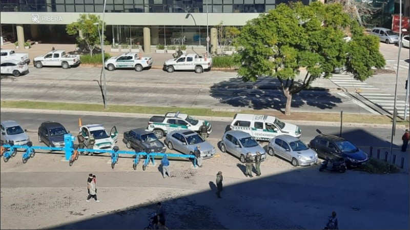 Uno de los operativos, en Carballo al 100.