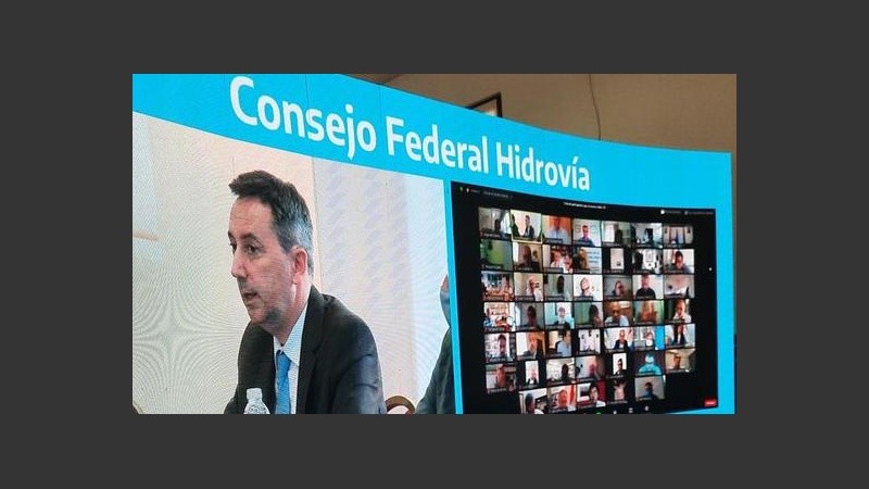 José Beni, titular de la AGP, disertó en la primera (y hasta ahora única) reunión del Consejo Federal de la Hidrovía