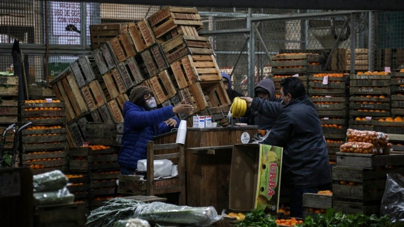 Son más de 330.000 las personas que reciben ayuda para comer en Rosario