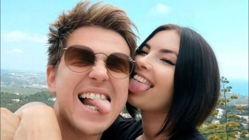 Railey y su esposo ahorran para invertir en bienes raíces y viajar por el mundo.