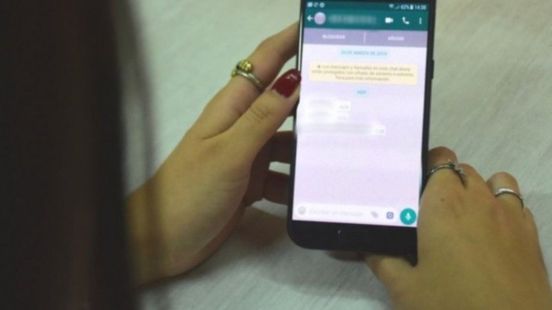 Las recomendaciones son verificar que la comunicación sea legítima y no compartir ningún código.