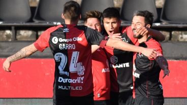 Nacho Scocco la bajó y Cristaldo metió el 3 a 2 final.