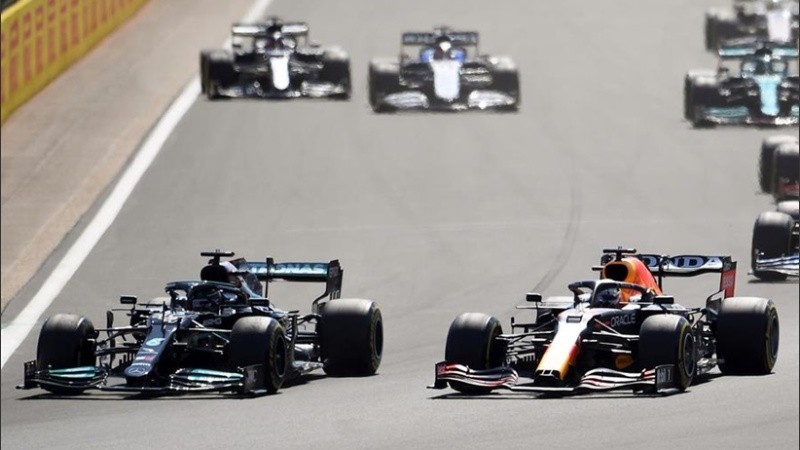 El choique ocurrió en la primera vuelta de la competencia en Silverstone.