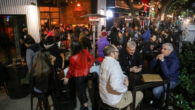 El festejo del año pasado en los bares de la ciudad.