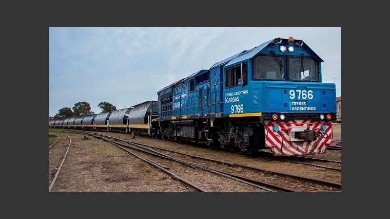 Las concesiones de los noventa aumentaron la carga transportada, pero quedaron rengas en inversión