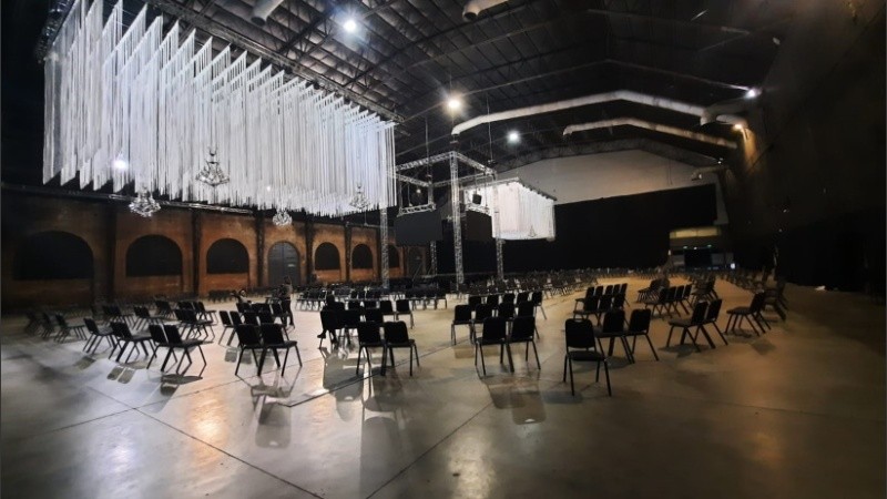 El lugar que preparan para el mega desfile de este domingo