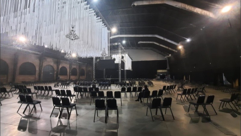 El lugar que preparan para el mega desfile de este domingo