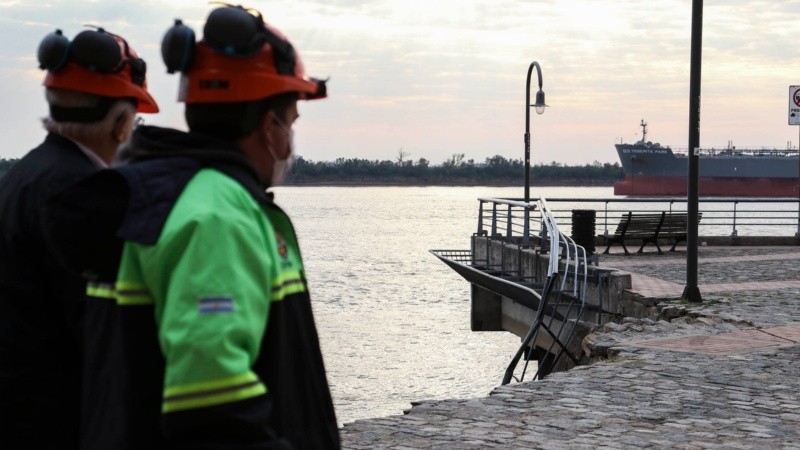 El derrumbe en la barranca del Parque España.