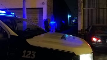 La titular del inmueble fue trasladada a la comisaría 32.