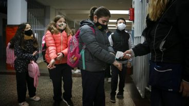 El segundo semestre será “con el cumplimiento estricto de los protocolos y los cuidados".